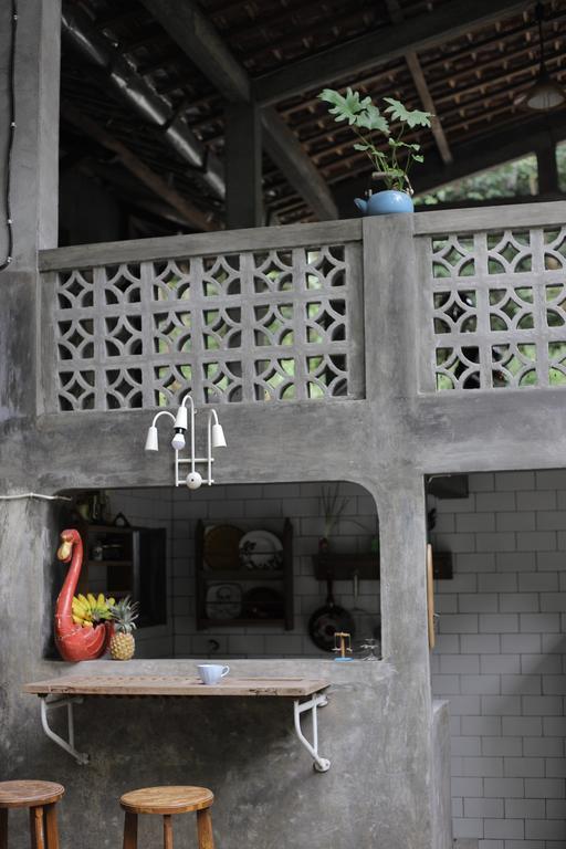Rumah Senjakala Bantul Buitenkant foto